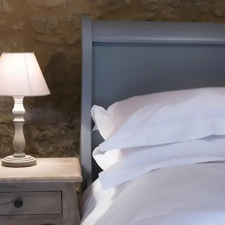 Le Mazet Sainte-Croix (Lot)